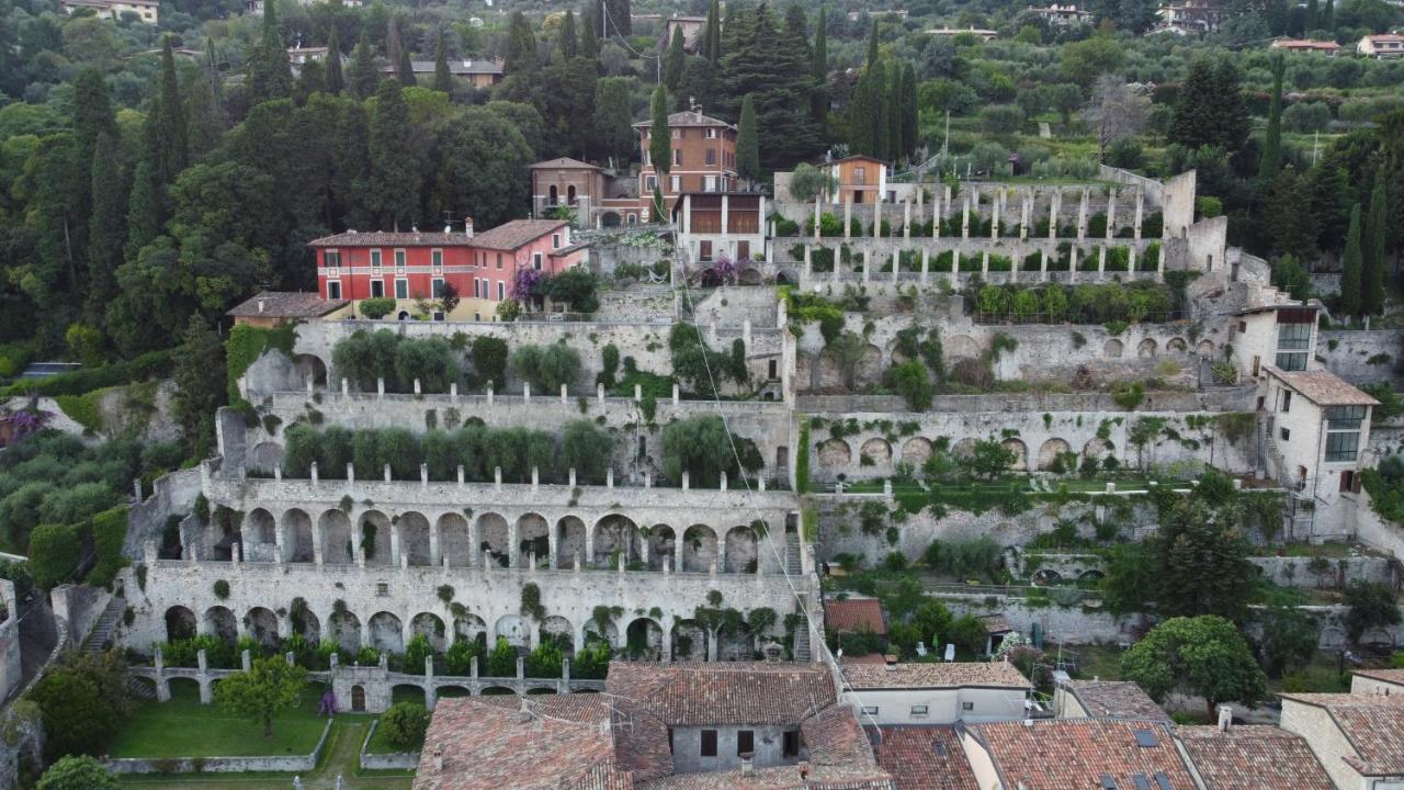 Atlante Hotel Toscolano Maderno Bagian luar foto