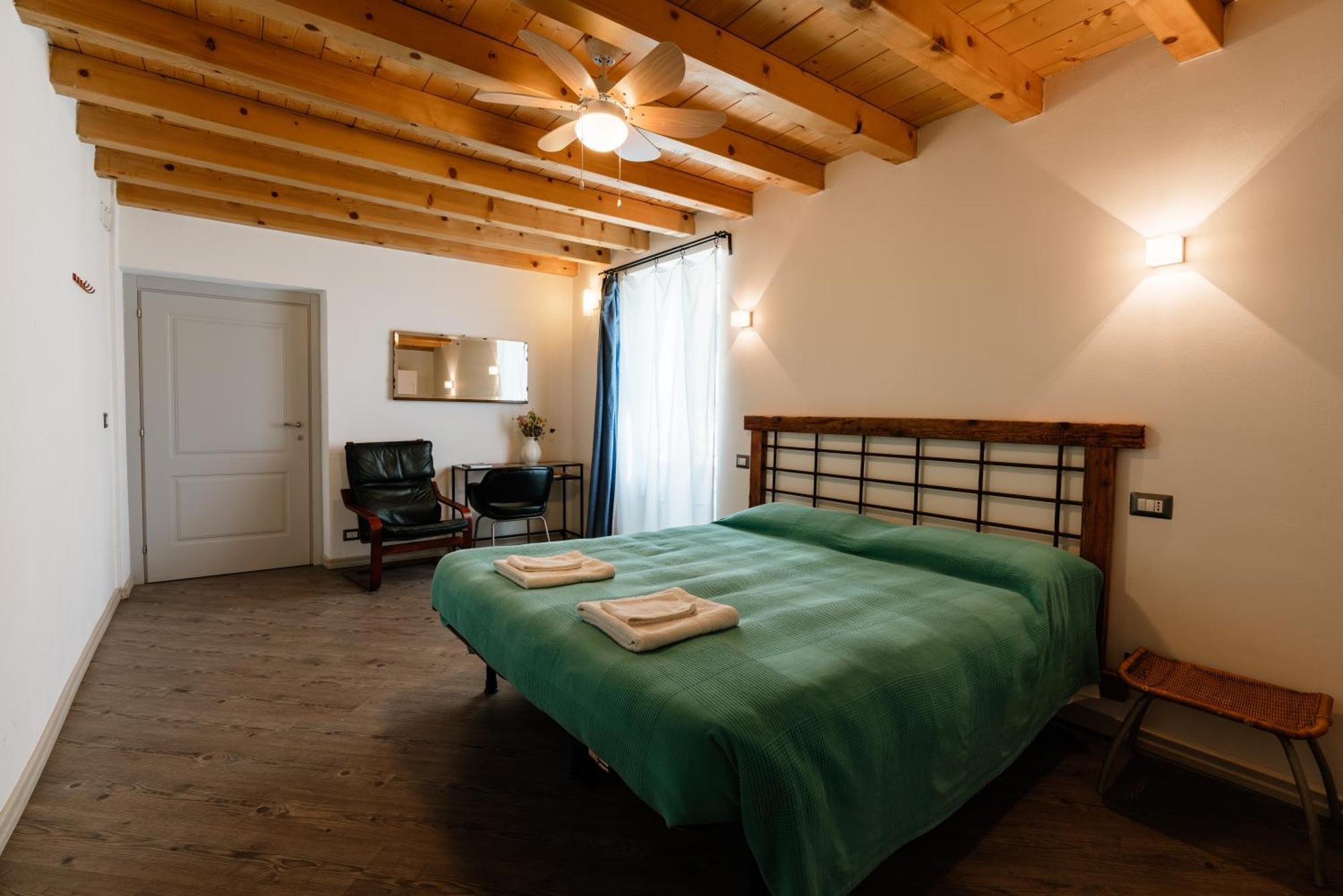 Atlante Hotel Toscolano Maderno Bagian luar foto